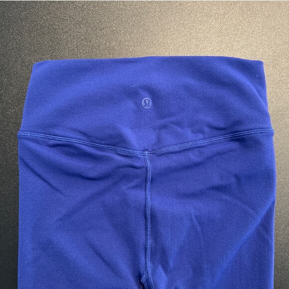 Lululemon Laser-Cut Seamless Leggings Sapphire Blue Size 4, 25" Inseam - Picture 3 of 5